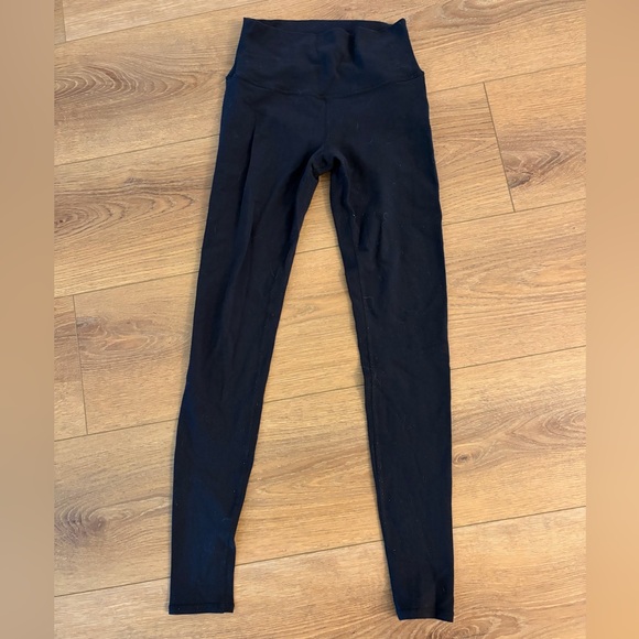 Alo High-Waist Airbrush Legging - small - Picture 4 of 6